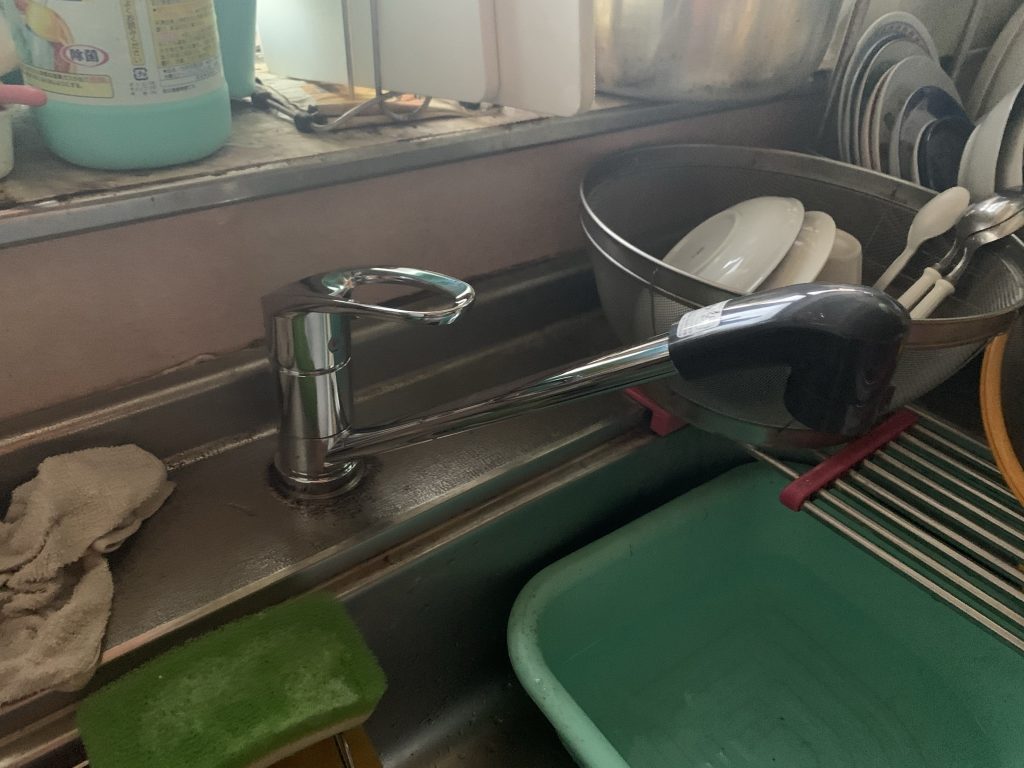 渋川市　キッチン水栓交換　〈KVK　シングルレバー混合栓〉　　－リフォームモリハウスー