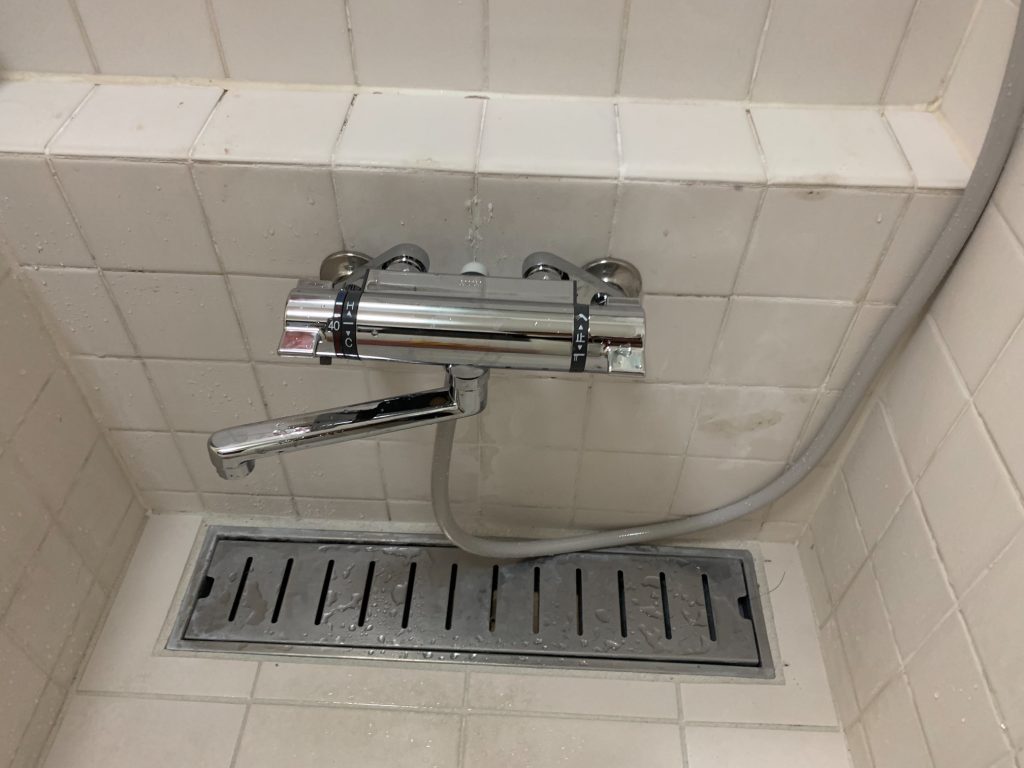 渋川市　浴室水栓交換　《KVK　サーモスタット式シャワー水栓》　－リフォームモリハウスー
