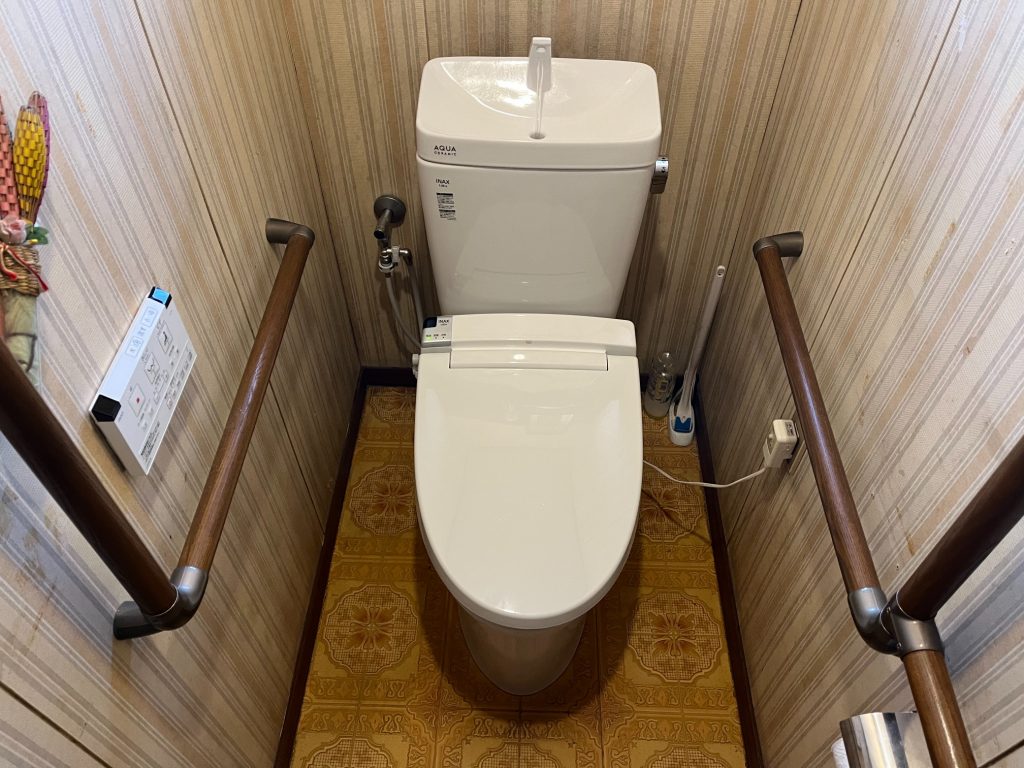 吉岡町　トイレ工事　<リクシル　アメージュZ+KA21>　－リフォームモリハウスー