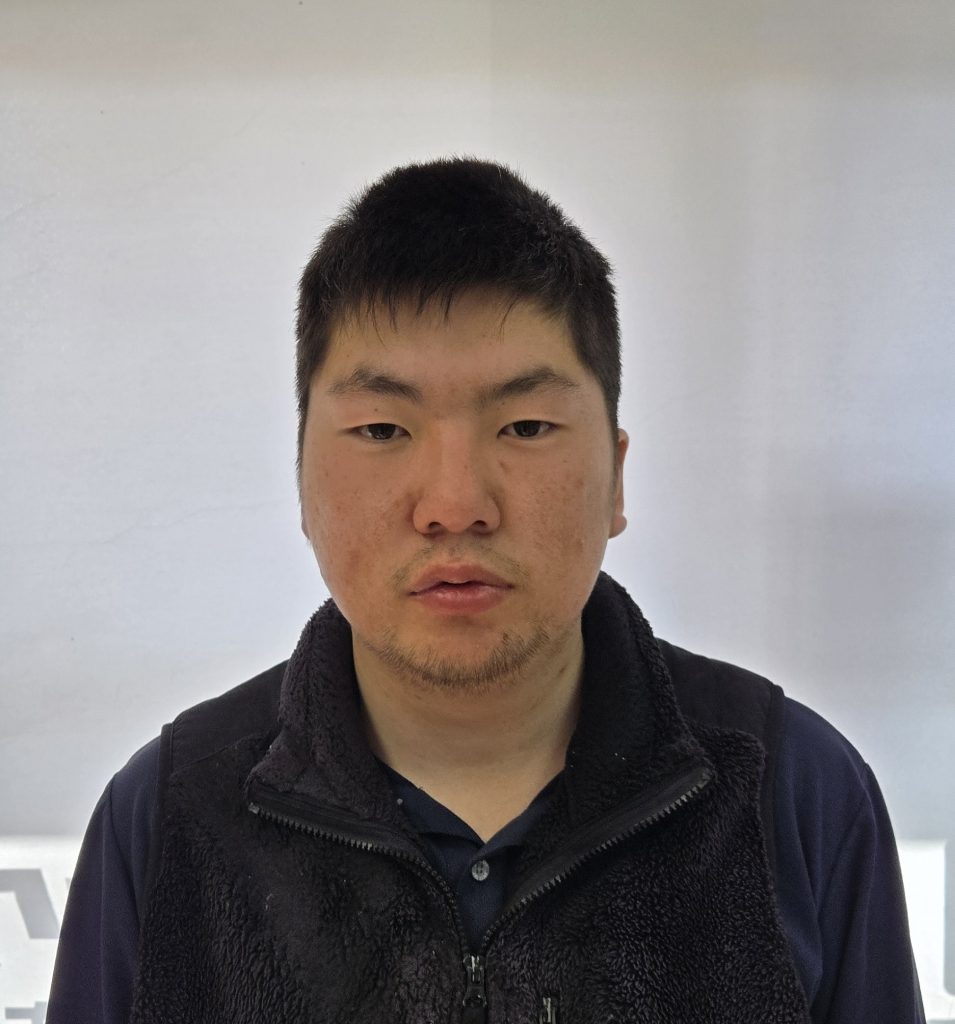 星野　匠人