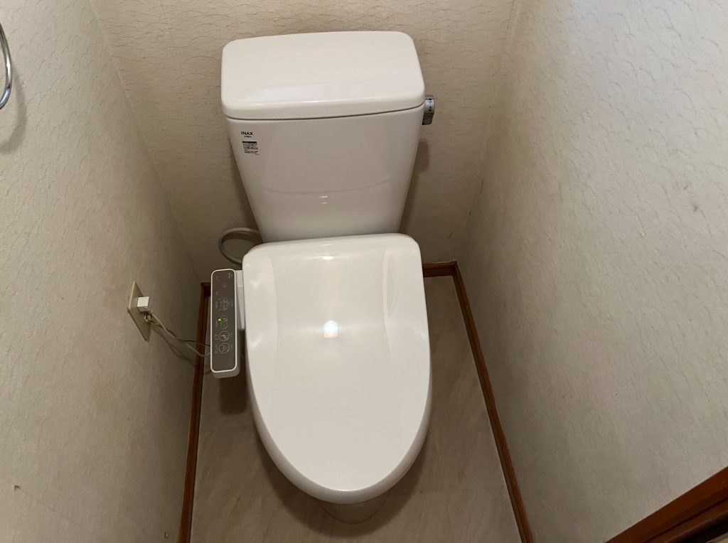 榛東村　トイレ工事　〈リクシル　アメージュZ＋シャワートイレD〉　－リフォームモリハウスー