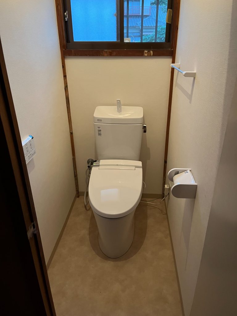 渋川市　トイレ工事　〈リクシル　アメージュZ＋KA21〉　－リフォームモリハウスー