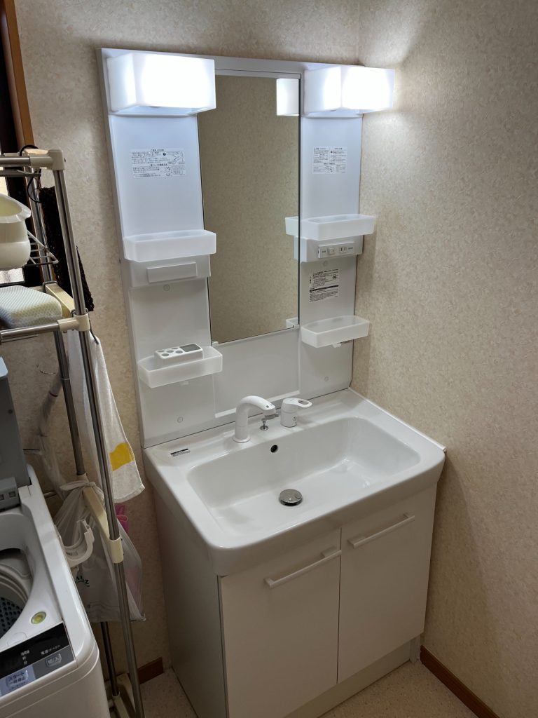 渋川市 洗面台工事 〈リクシル オフト〉 -リフォームモリハウスー