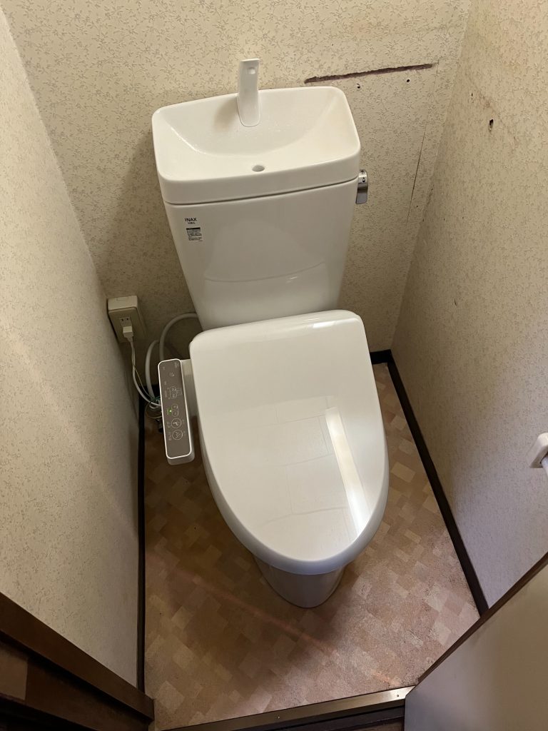 渋川市 トイレ工事 〈リクシル アメージュZ+シャワートイレD〉 -リフォームモリハウスー