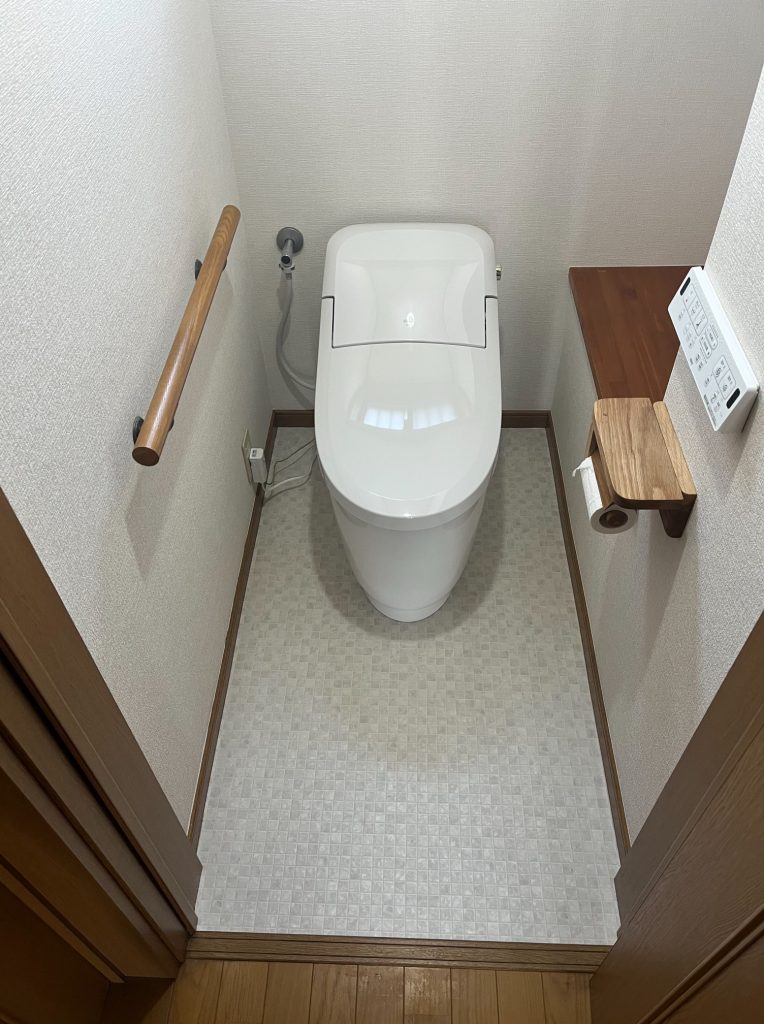 渋川市　トイレ工事　〈リクシル　プレアスLS〉　－リフォームモリハウスー