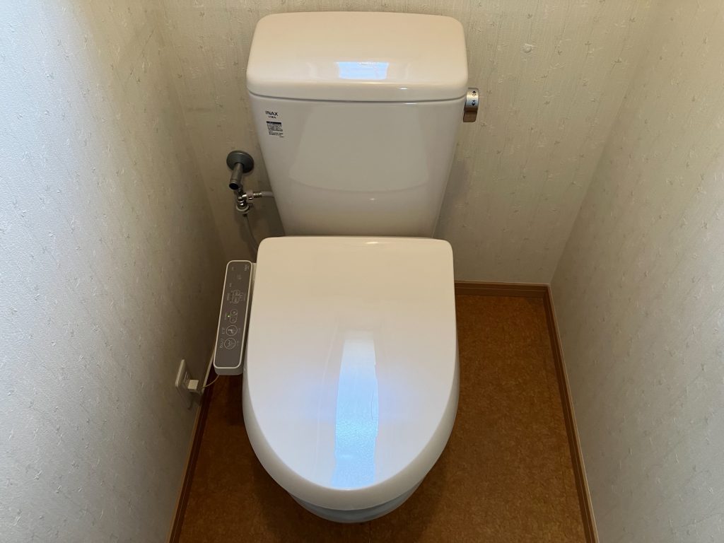 渋川市　トイレ工事　〈リクシル　アメージュZ＋D〉　－リフォームモリハウスー