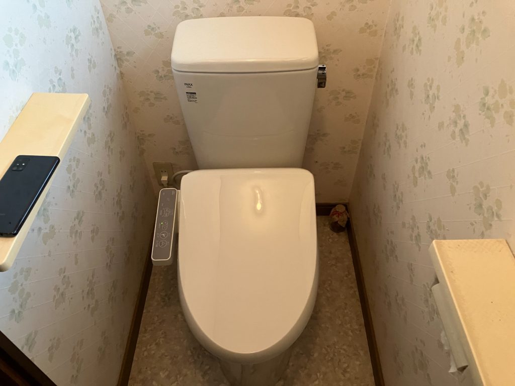 渋川市 トイレ工事 〈LIXIL アメージュZ+D〉