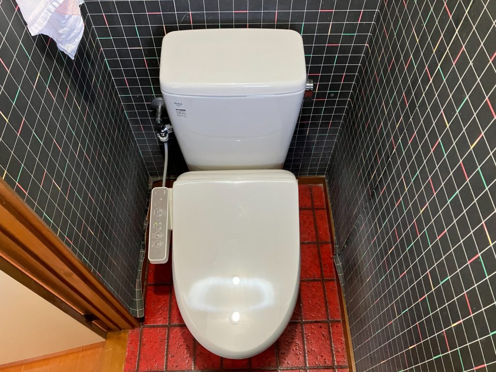 渋川市　2階トイレ工事　《リクシル　アメージュＺ＋Ｄ》