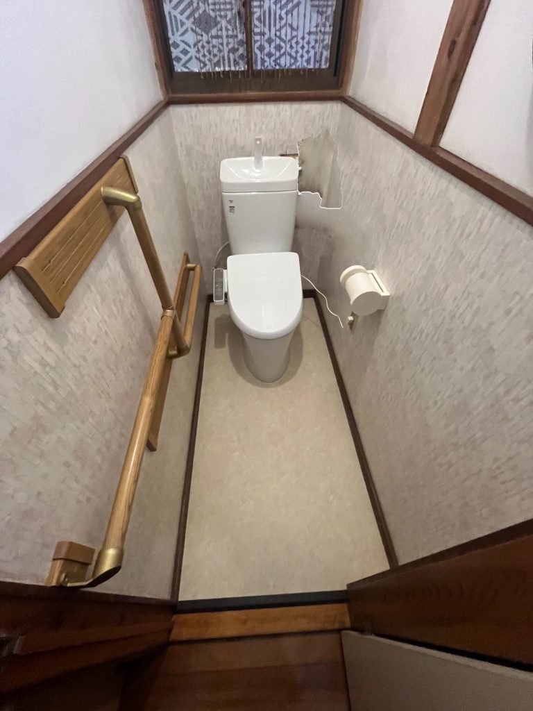 榛東村 トイレ工事 <LIXIL アメージュZ+シャワートイレD>