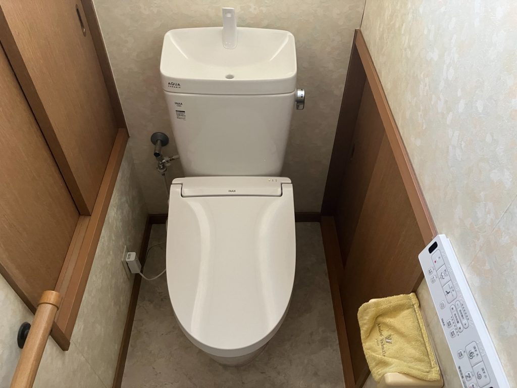 渋川市 トイレ工事 <LIXIL アメージュZ+KA31>