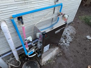 渋川市　石油給湯器交換・給湯管新設工事〈ノーリツ　石油給湯器　エコフィール　水道直圧式　フルオートタイプ　4万キロ　OTQ-C4706AYS　BL〉