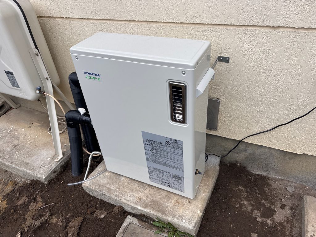 渋川市　石油給湯器工事〈コロナ　エコフィール・水道直圧式オートタイプ4万キロ　UKB-EF472A（MP）〉