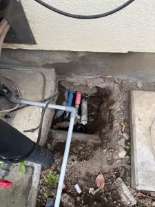 渋川市　石油給湯器工事〈コロナ　エコフィール・水道直圧式オートタイプ4万キロ　UKB-EF472A（MP）〉