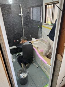 渋川市　浴室工事〈LIXIL　システムバス　リデア　Mタイプ　1616サイズ〉