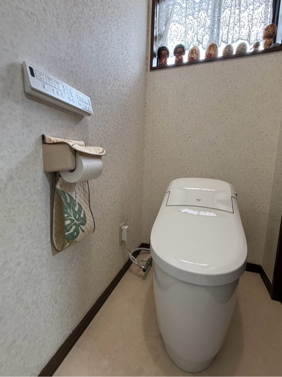 渋川市　2Fトイレ工事　〈LIXIL　プレアスLS〉