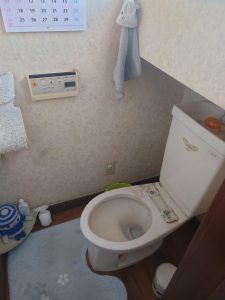 渋川市　便座交換工事〈LIXIL　シャワートイレDシリーズ〉