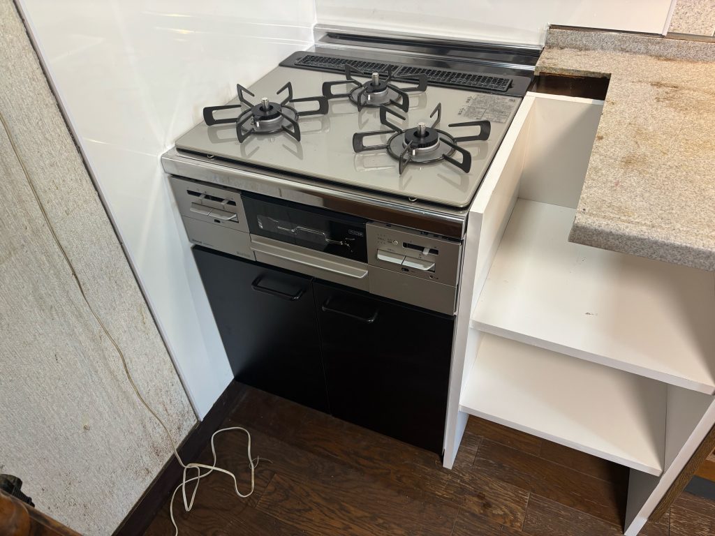 渋川市　ガスコンロ工事〈リンナイ　ビルトインガスコンロ〉