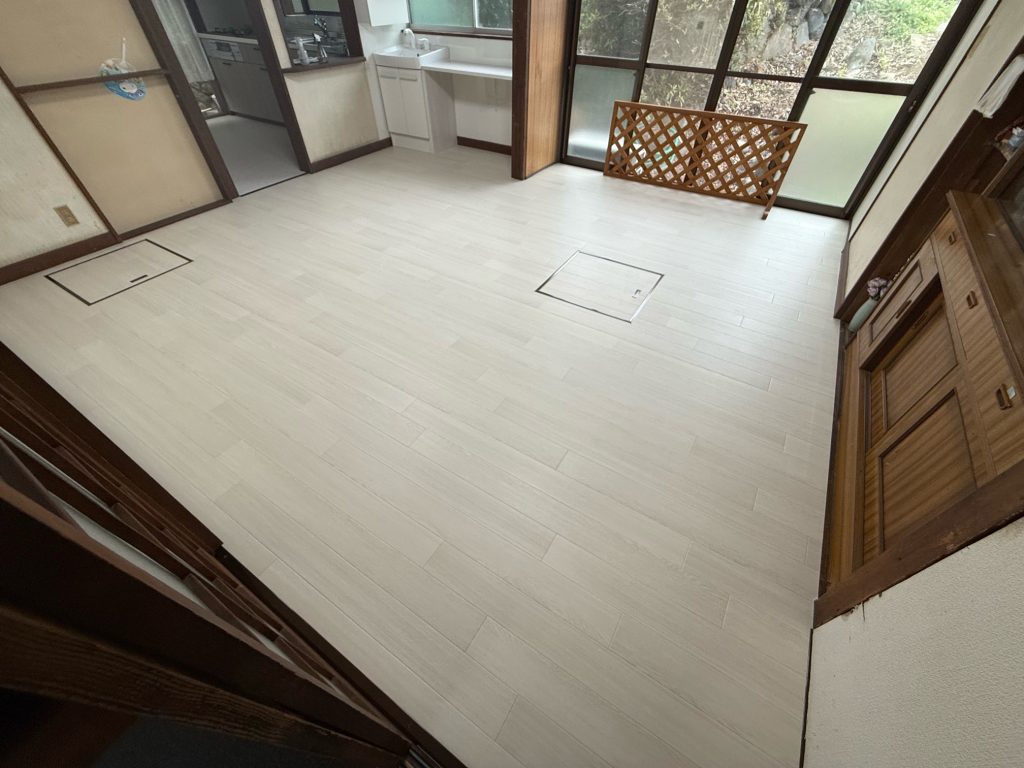 渋川市　洗面台工事　〈LIXIL　オフト　W600　下台のみ〉