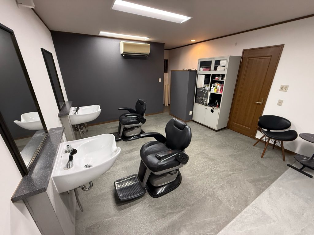 渋川市　店舗改修工事〈内装工事〉