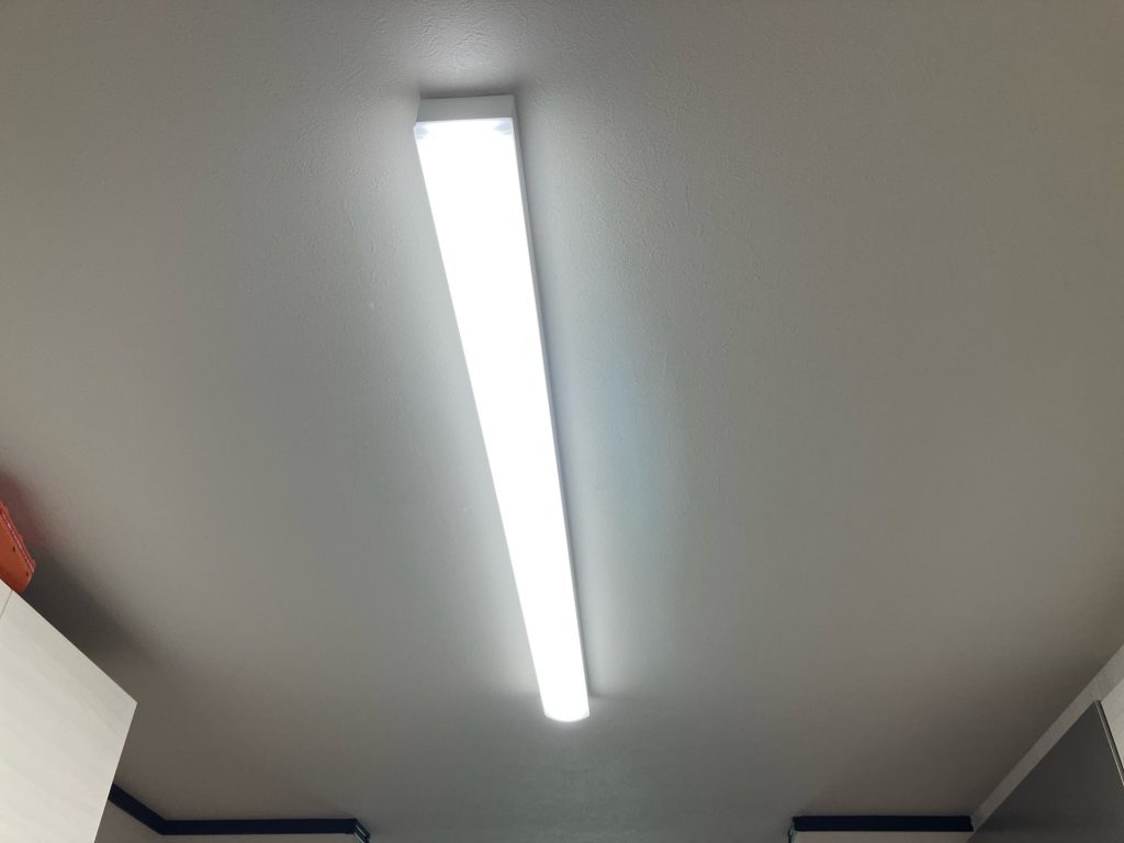 渋川市　台所照明工事〈オーデリック　OL　291 126R4B〉