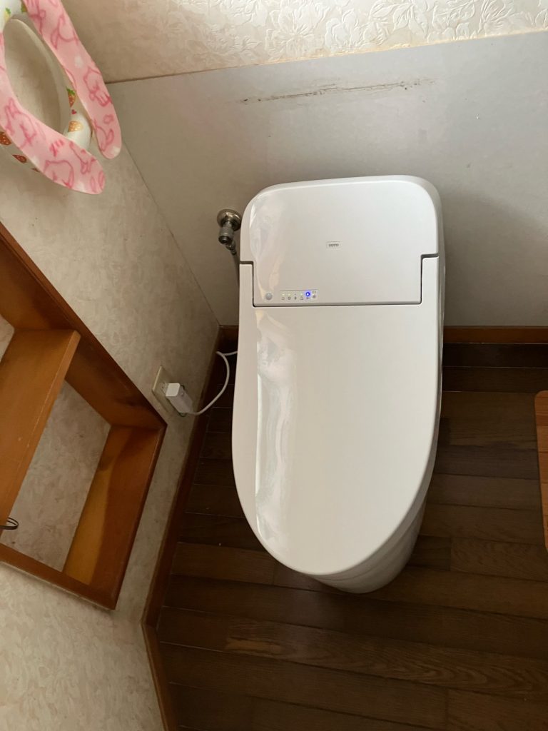 渋川市　１Ｆトイレ工事〈TOTO　GG１〉　