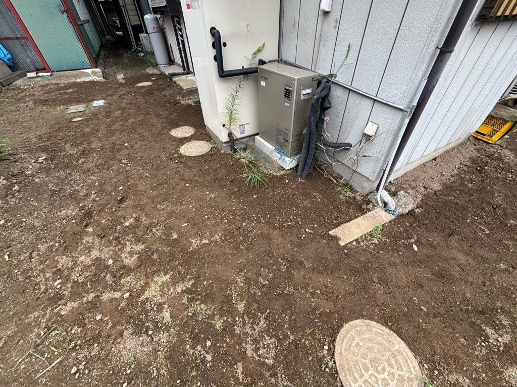 渋川市　給水・給湯管新設（排水管漏れ調査）