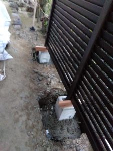 渋川市　玄関引戸工事〈立山アルミ　戸車〉