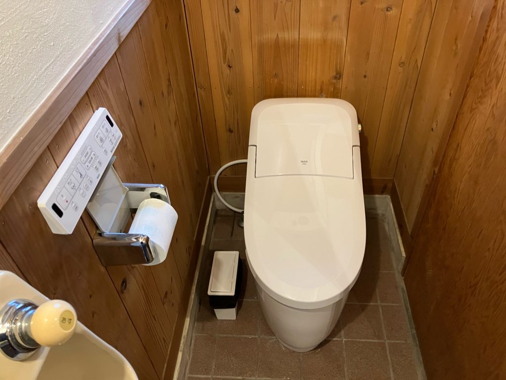 渋川市　トイレ工事〈LIXIL　プレアスLS　CL4Aグレード〉