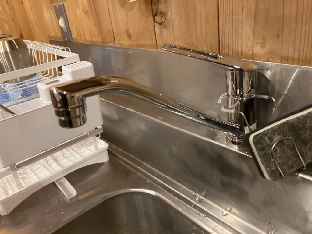 渋川市　キッチン水栓工事〈KVK　KM5011TEO　シングル混合栓〉