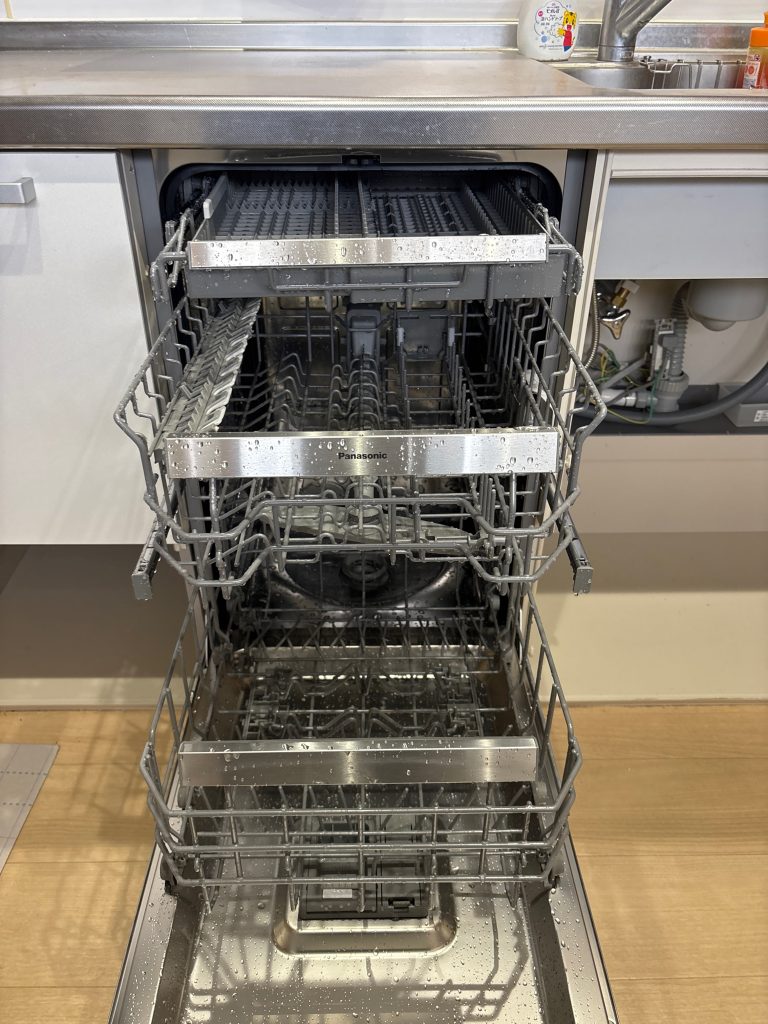 渋川市　食洗機〈Panasonic　フロントオープン食洗機　NP-45EF1WPE〉