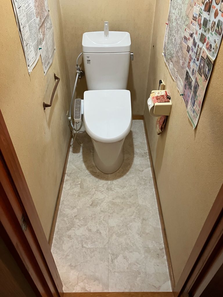 渋川市　1Fトイレ工事　〈LIXIL　アメージュZ＋D　リトイレ〉