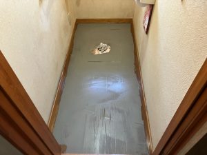 渋川市　１Ｆトイレ工事〈LIXIL　アメージュZ+シャワートイレD〉