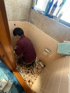 渋川市　１Ｆトイレ工事〈アメージュZ+シャワートイレD〉