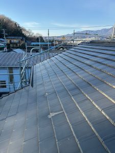 渋川市　屋根工事〈破損瓦差し替え〉
