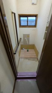 渋川市　１Ｆトイレ工事〈和式トイレ→洋式トイレ〉