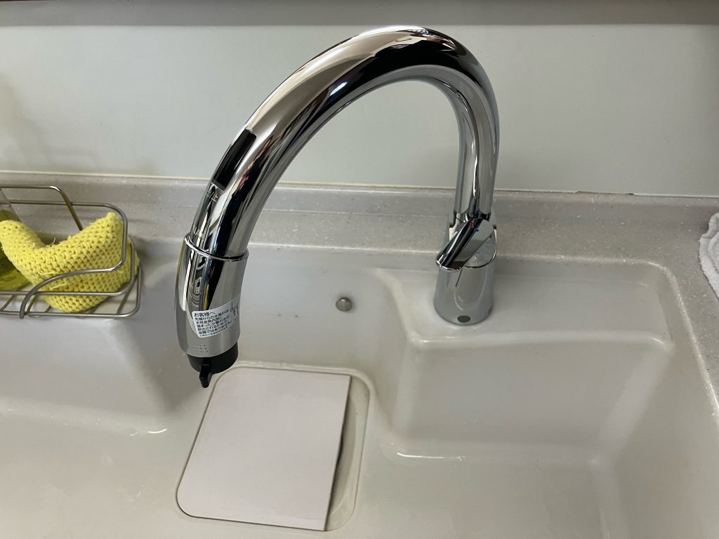 渋川市　トイレ工事　〈LIXIL　タッチレス水栓　ナビッシュ　乾電池式　SF-NAB454SYX〉