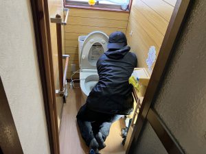 渋川市　1Ｆトイレ工事〈TOTO　ピュアレスト〉