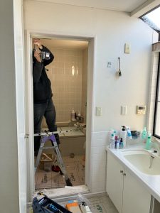 渋川市　浴室折戸工事　