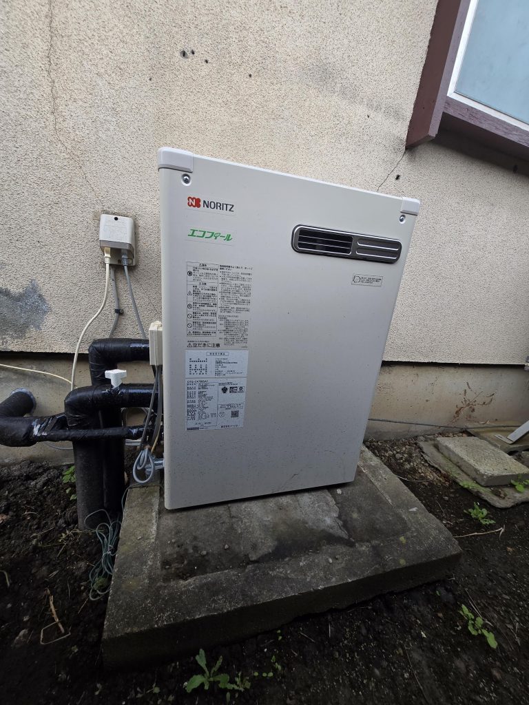 渋川市　石油給湯器工事〈ノーリツ　石油給湯器エコフィール　OTQ-C4706SAYBL〉
