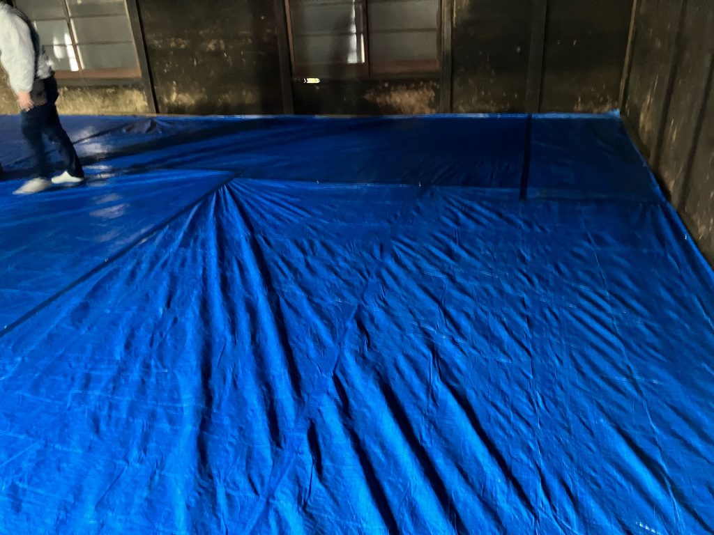 渋川市　２Ｆ床改修工事