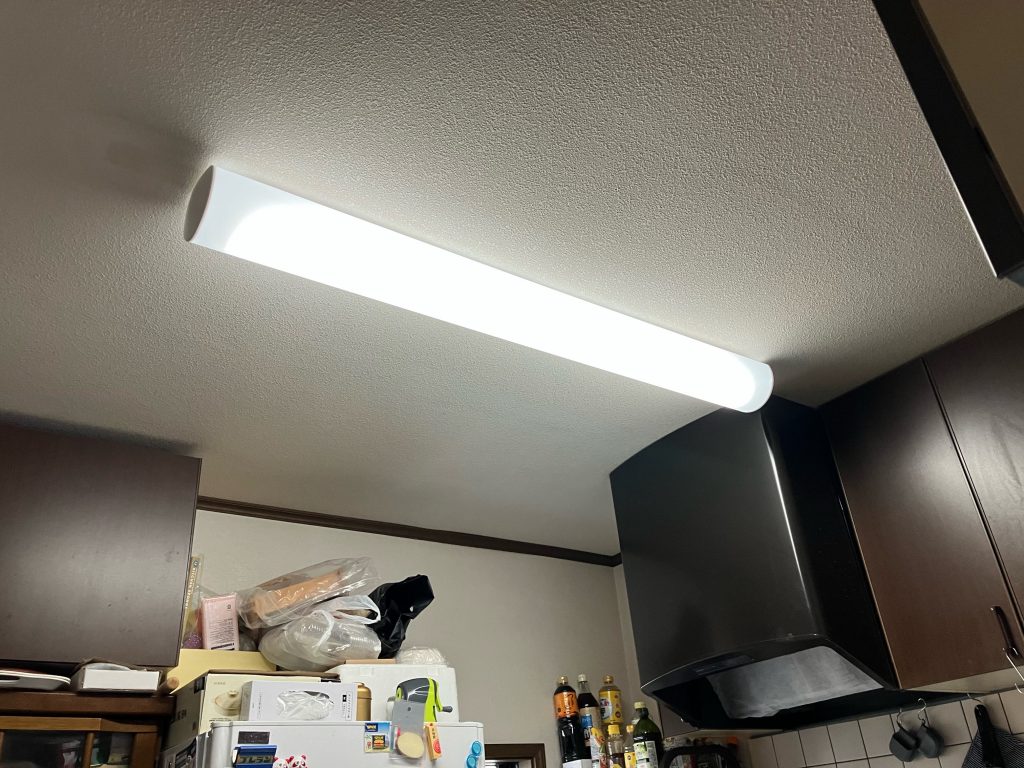 渋川市　台所天井照明工事〈オーデリック　OL　551 337　NR〉