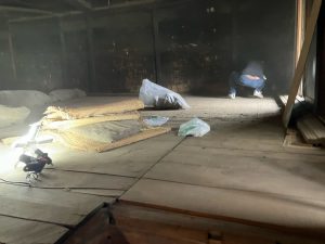 渋川市　２Ｆ床改修工事