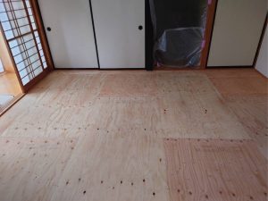 榛東村　畳→フローリング貼替え工事〈リリカラ　住まいるケアフロア〉