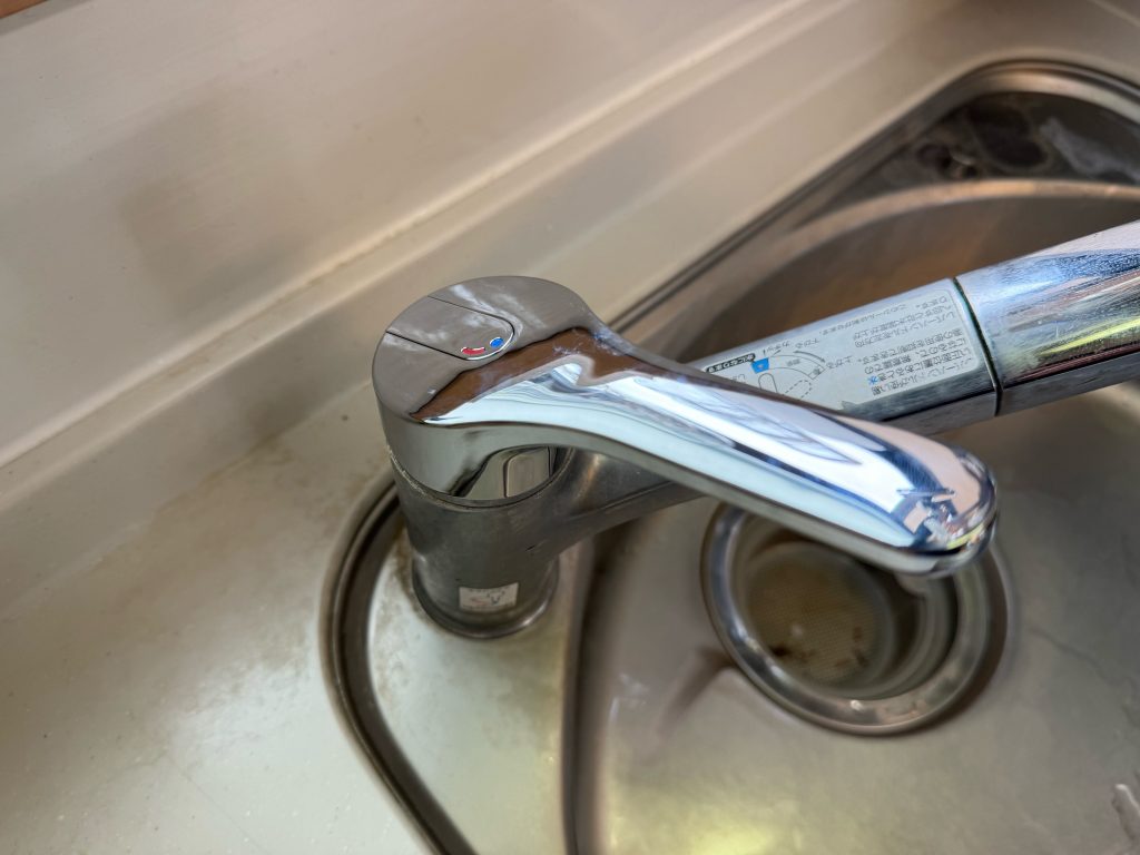 前橋市　水栓レバーハンドル工事〈LIXIL　水栓レバーハンドル部　A-8030〉