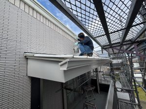 渋川市　外壁塗装・軒天修理工事〈日本ペイント　ケンエースG-Ⅱ〉