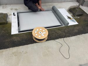 渋川市　網戸張替工事〈グレーネット　16520〉