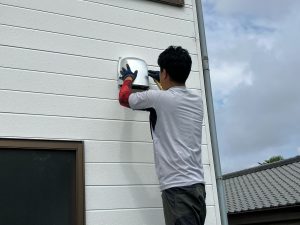 渋川市　換気扇屋外フード工事〈三菱　深型フード　Ｐ-８ＶＡＱ〉