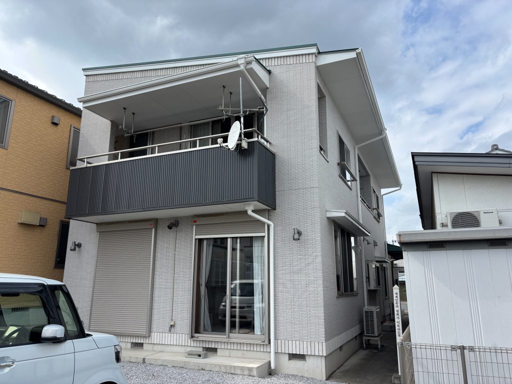 渋川市　外壁塗装・軒天修理工事〈日本ペイント　ケンエースG-Ⅱ〉