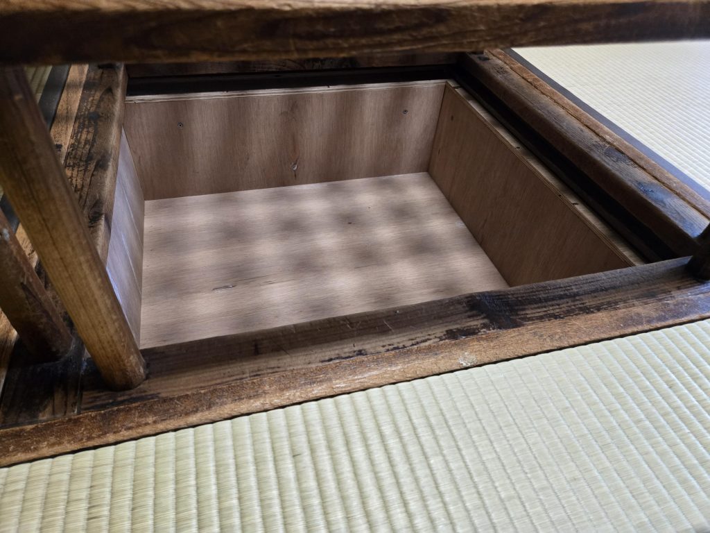 沼田市　堀こたつ断熱工事