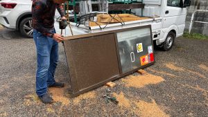 吉岡町　玄関サッシ・戸車交換工事